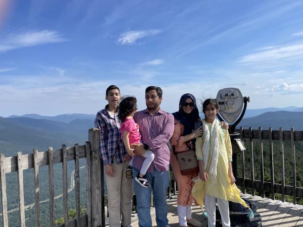 636885633abe1-img-5537